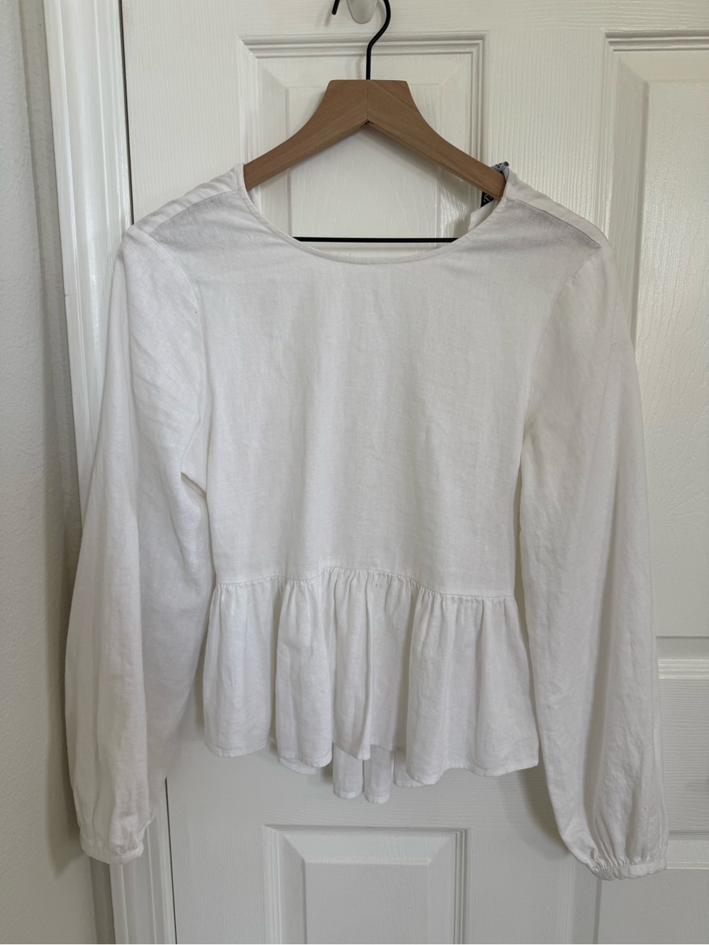 Zara White Long-Sleeve Peplum Tunic